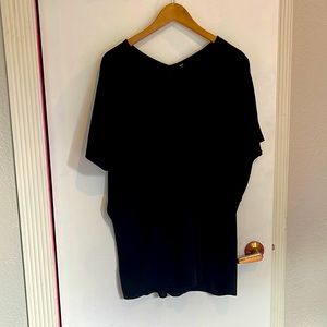 Uniqlo XL Black tunic